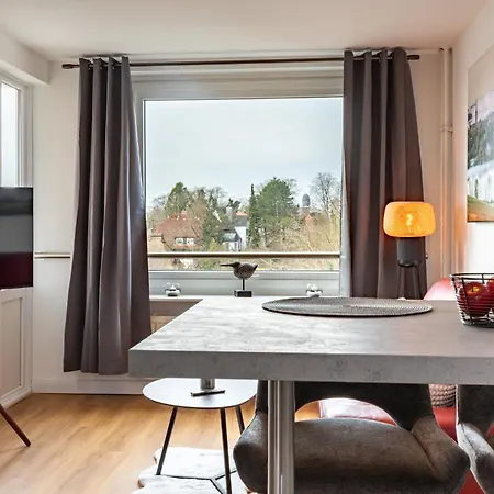 Mooi: Modernes Am Grossen Ploener - Netflix Plön