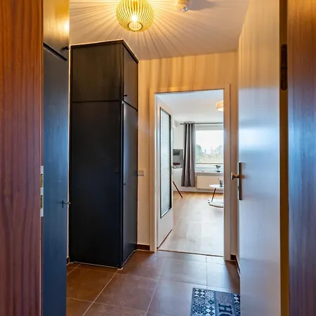 Mooi: Modernes Am Grossen Ploener - Netflix Plön